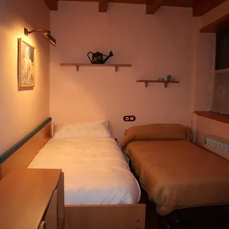 Era Caseta De Chalet